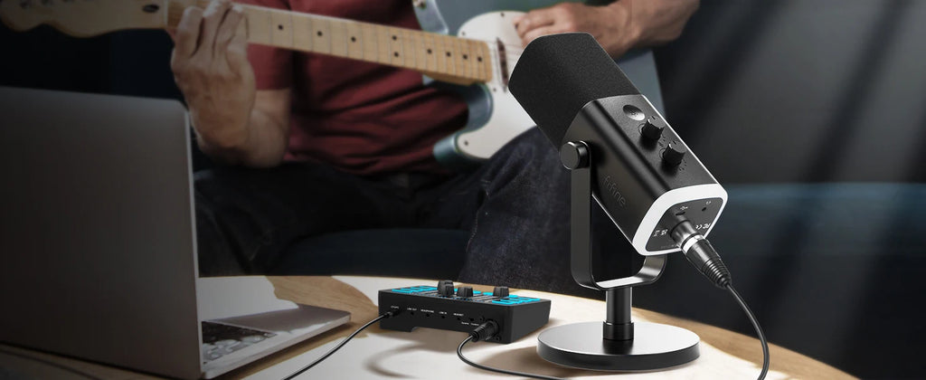 FIFINE-micrófono dinámico USB/XLR con botón de silencio táctil, Conector de auriculares, controles de E/S, para PC, mezclador de PS5/4, amplificador de micrófono para juegos AM8